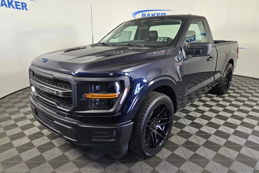 2025 Ford F-150 XL photo 1