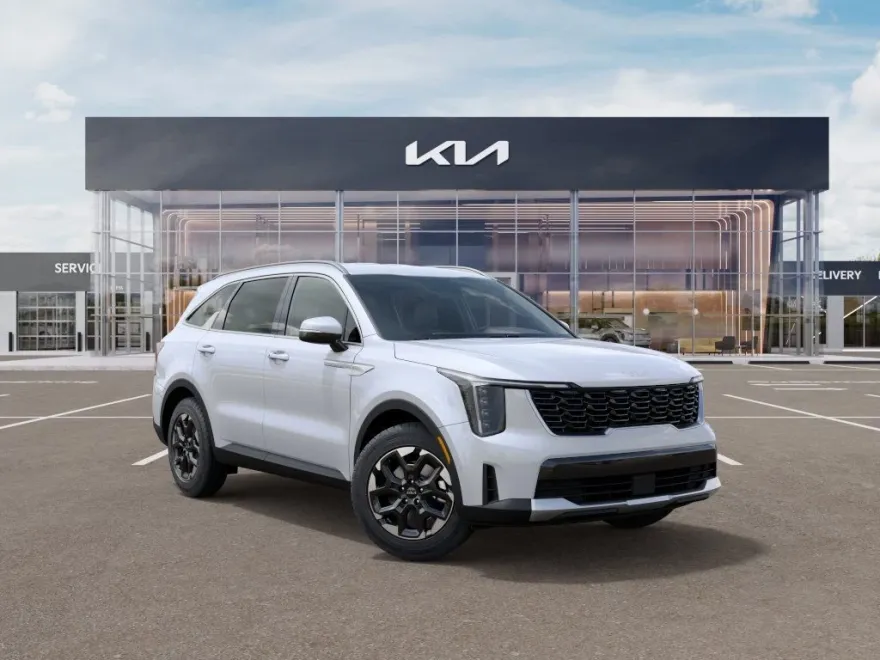2025 Kia Sorento S photo 1