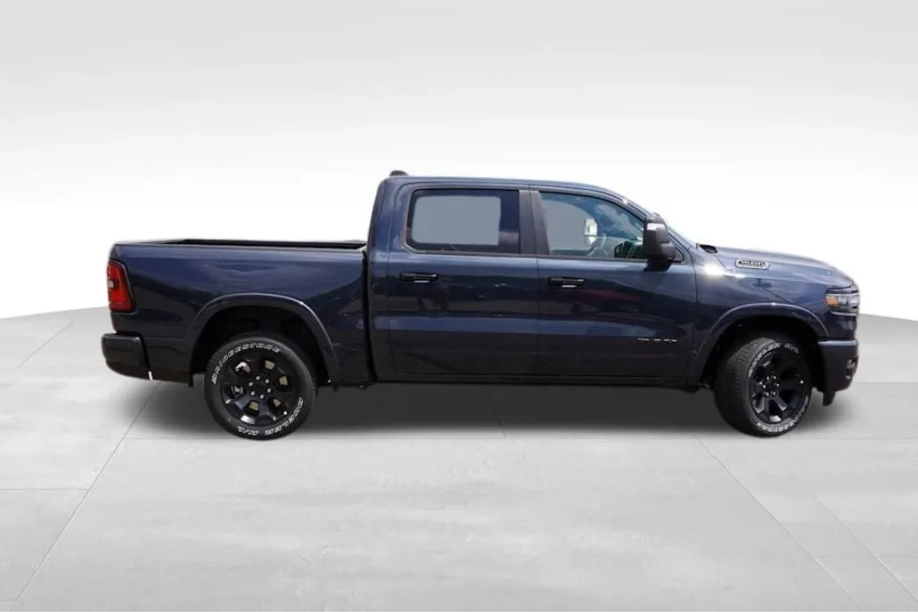 2026 Ram 1500 Big Horn Night Edition photo 1