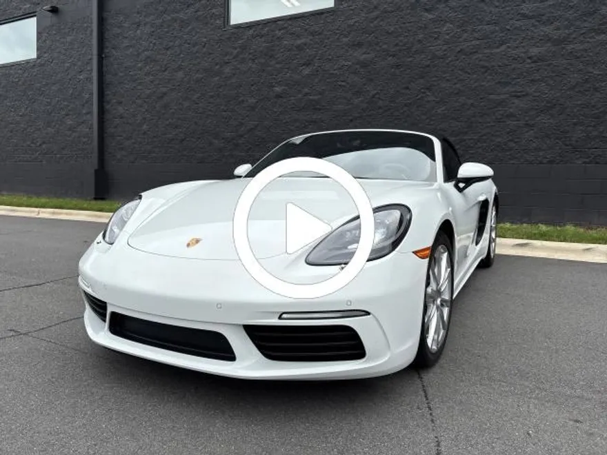 2024 Porsche Boxster photo 1
