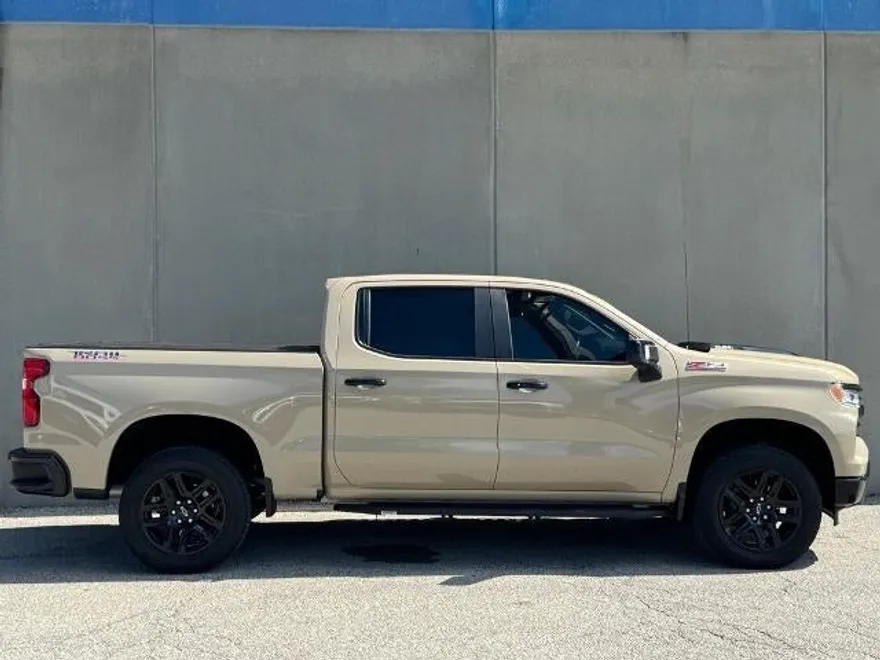 2022 Chevrolet Silverado 1500 LT Trail Boss photo 1