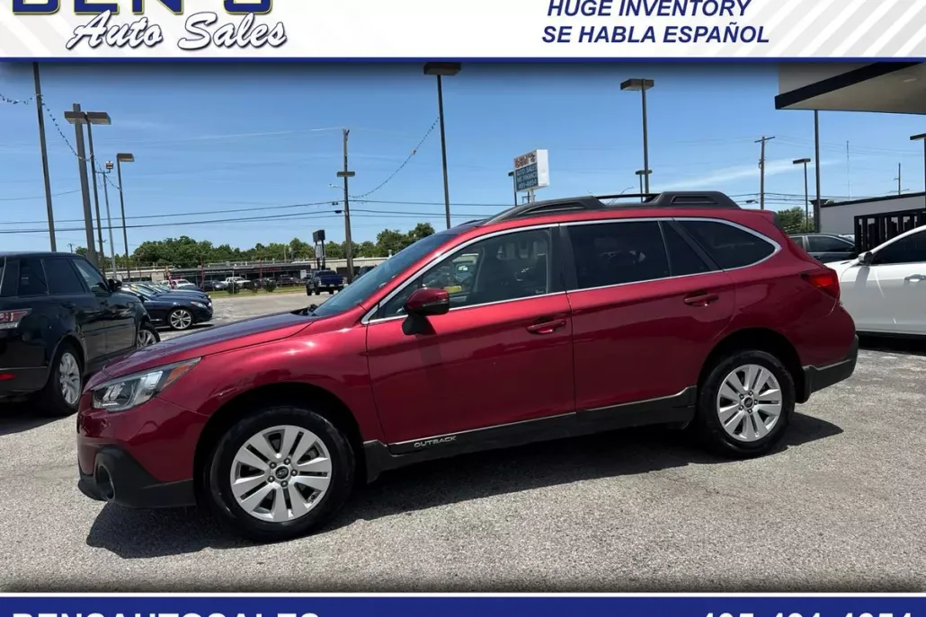 2018 Subaru Outback 2.5i Premium photo 1