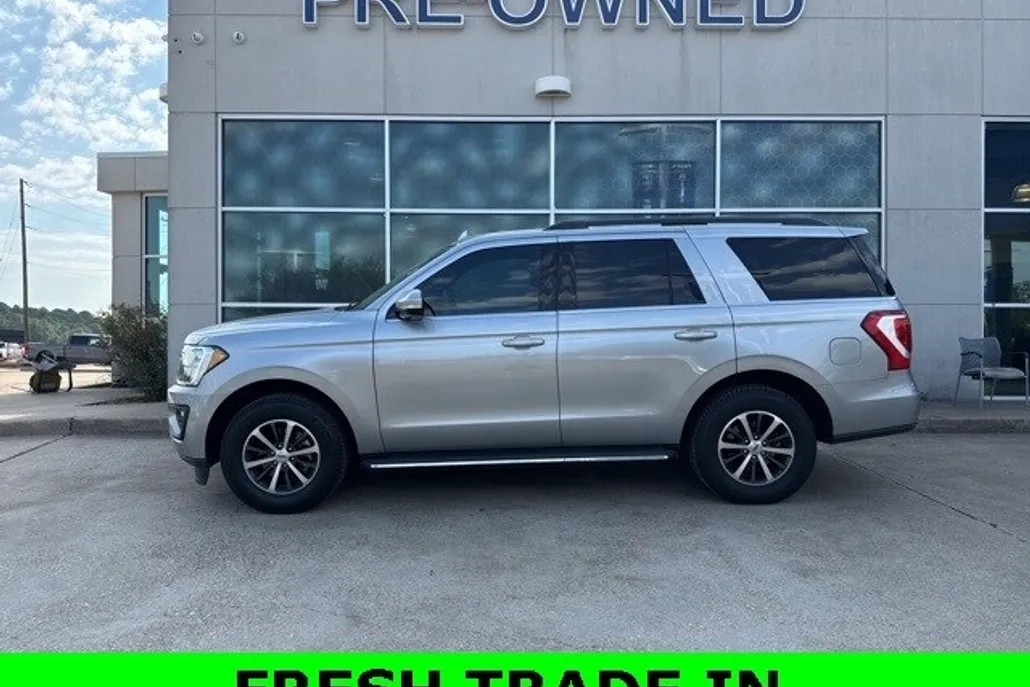 2020 Ford Expedition XLT photo 1