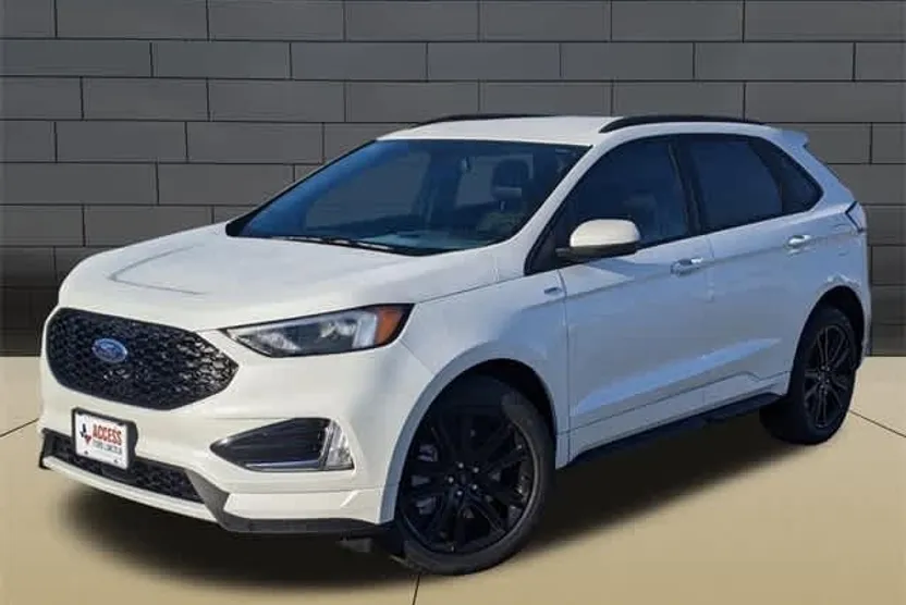 2024 Ford Edge ST-Line photo 1