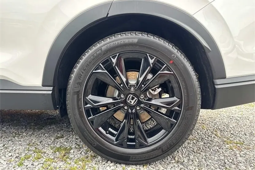 2026 Honda CR-V Hybrid Sport Touring photo 1