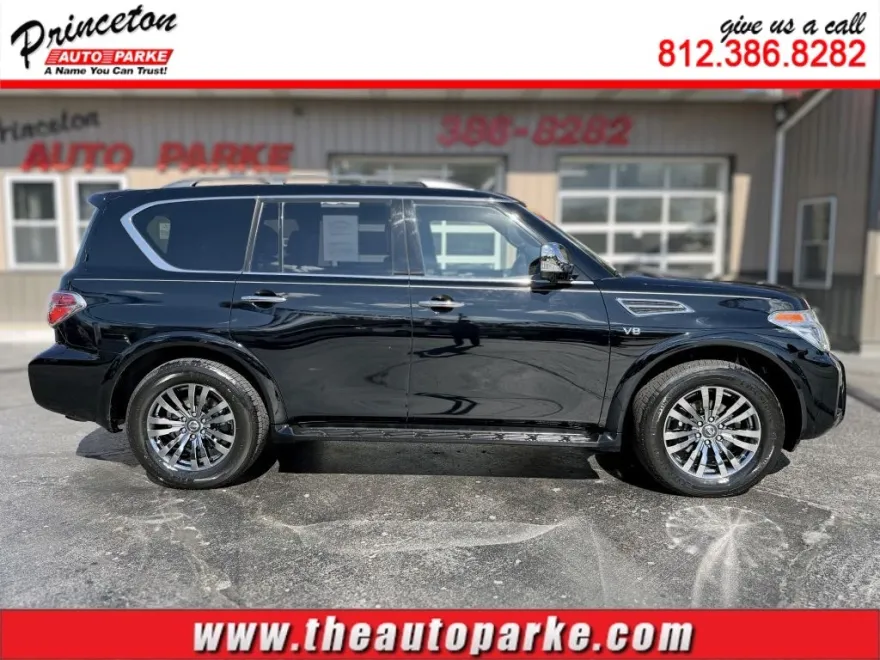 2019 Nissan Armada Platinum photo 1