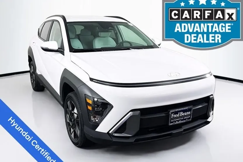 2025 Hyundai Kona SEL photo 1