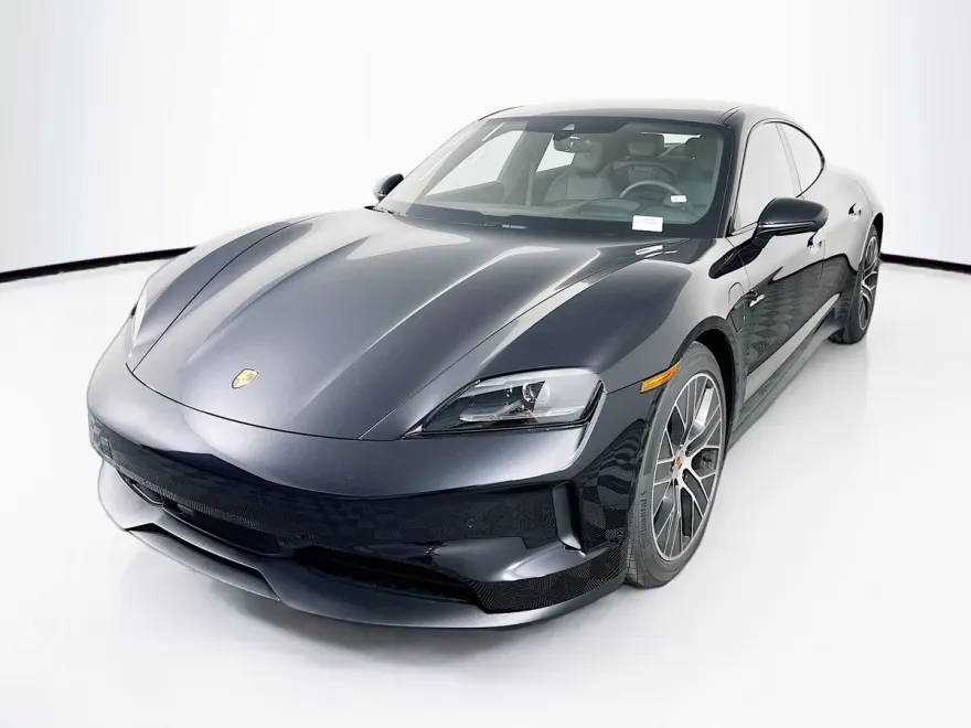 2026 Porsche Taycan 4 photo 1