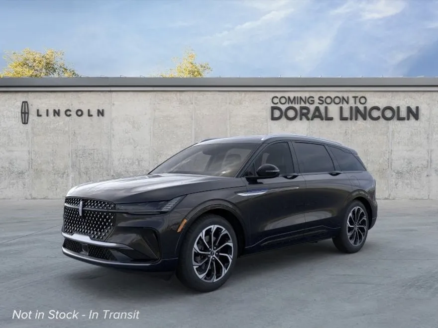 2025 Lincoln Nautilus Reserve photo 1