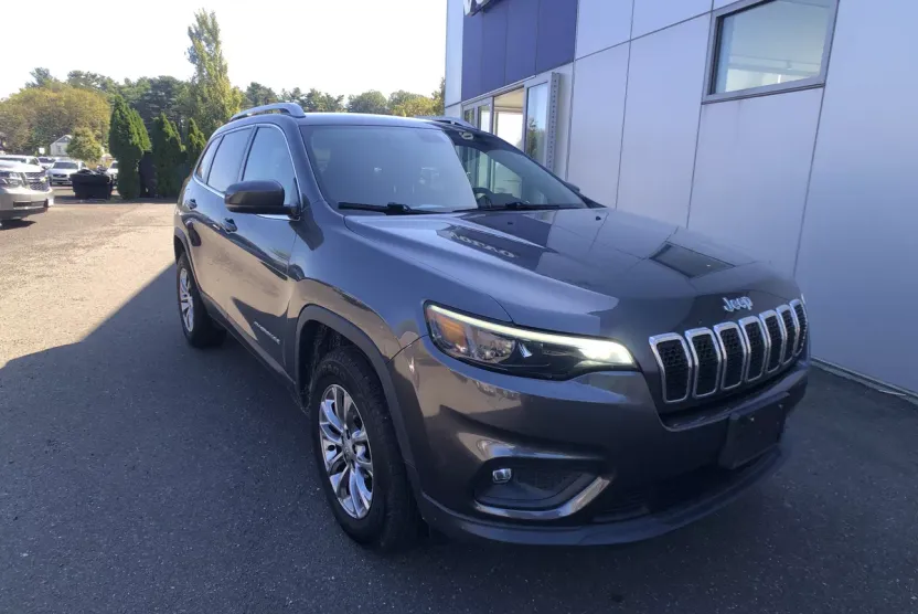 2020 Jeep Cherokee Latitude photo 1