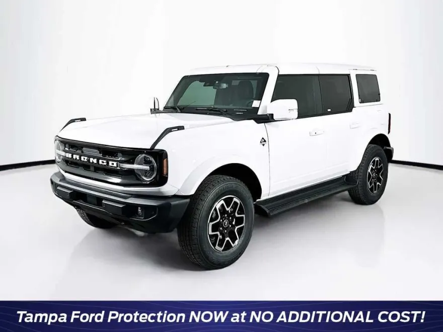 2025 Ford Bronco Outer Banks photo 1