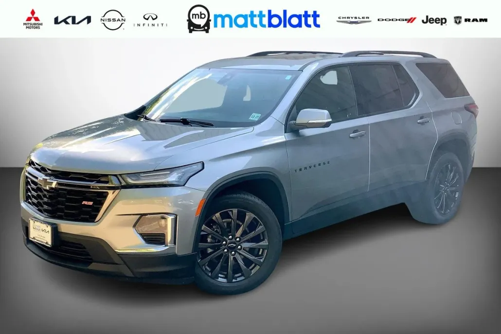 2023 Chevrolet Traverse RS photo 1