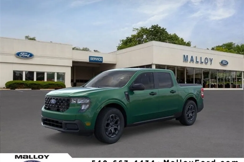 2025 Ford Maverick XLT photo 1