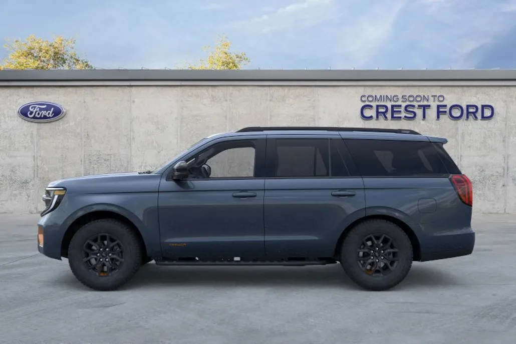 2025 Ford Expedition photo 1