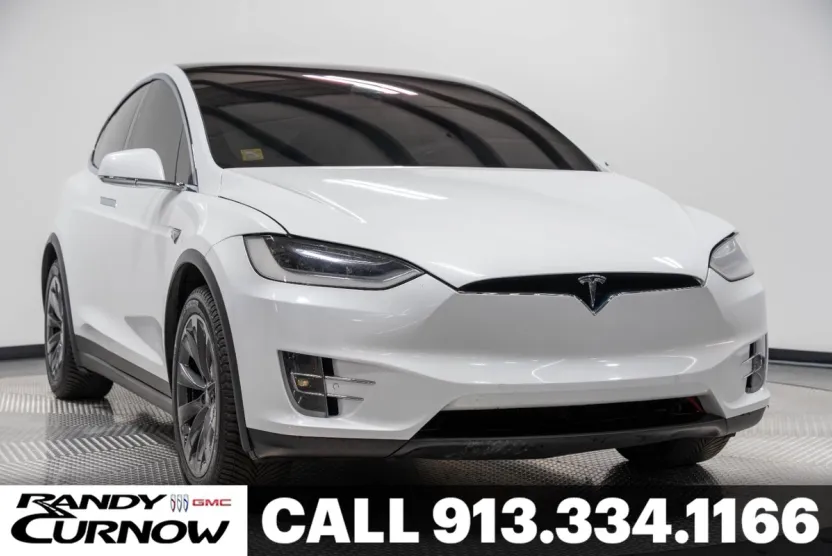 2018 Tesla Model X 75D photo 1