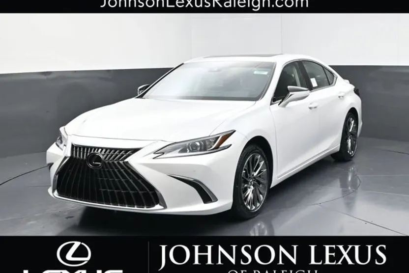 2025 Lexus ES 300h Luxury photo 1