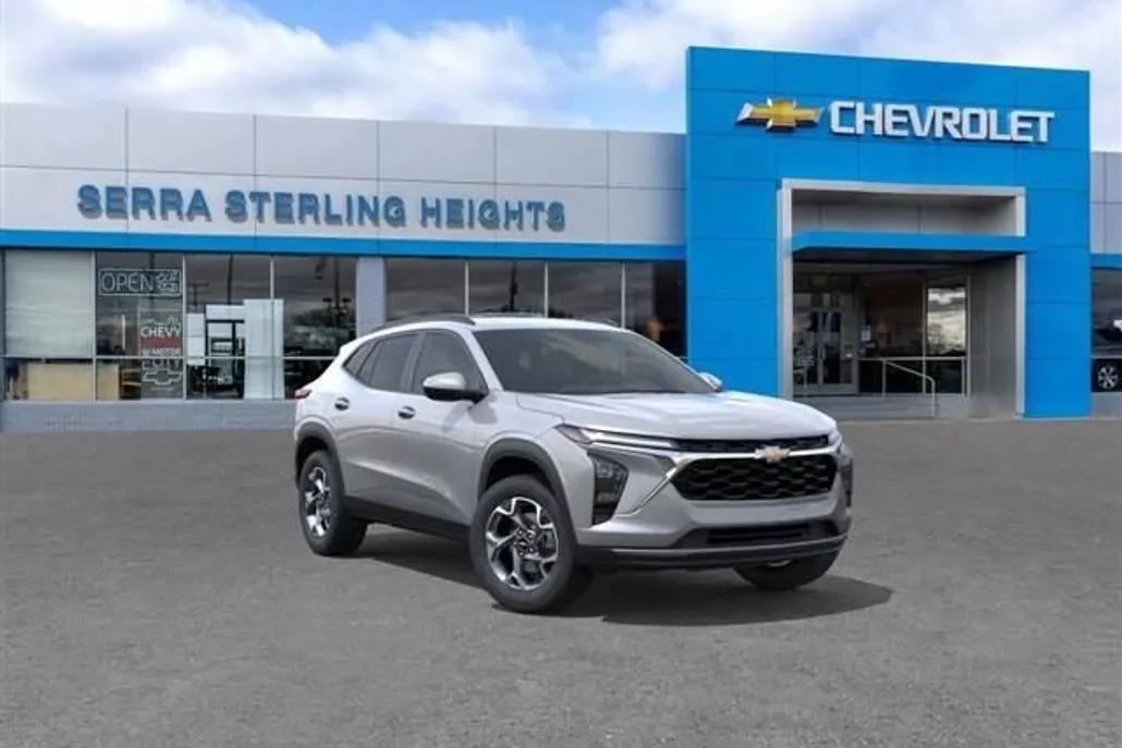 2025 Chevrolet Trax LT photo 1