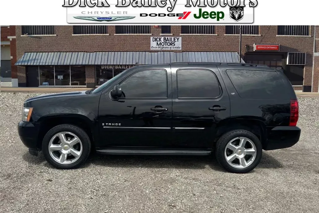 2009 Chevrolet Tahoe LT photo 1