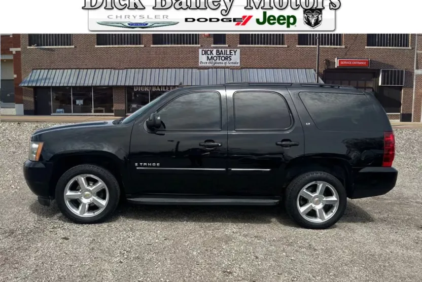 2009 Chevrolet Tahoe LT photo 1