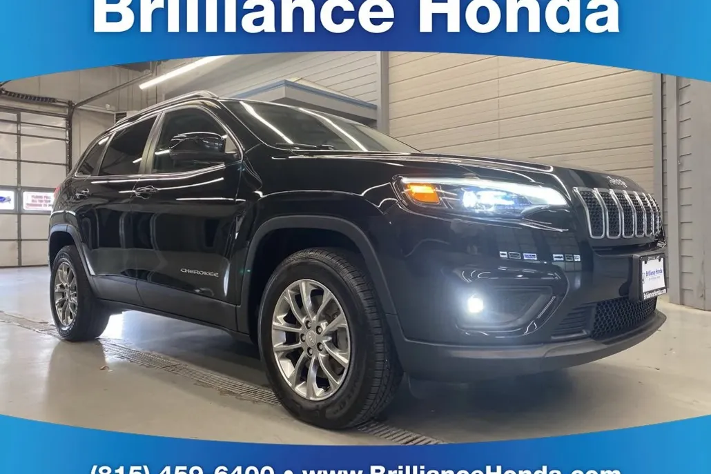 2019 Jeep Cherokee Latitude photo 1