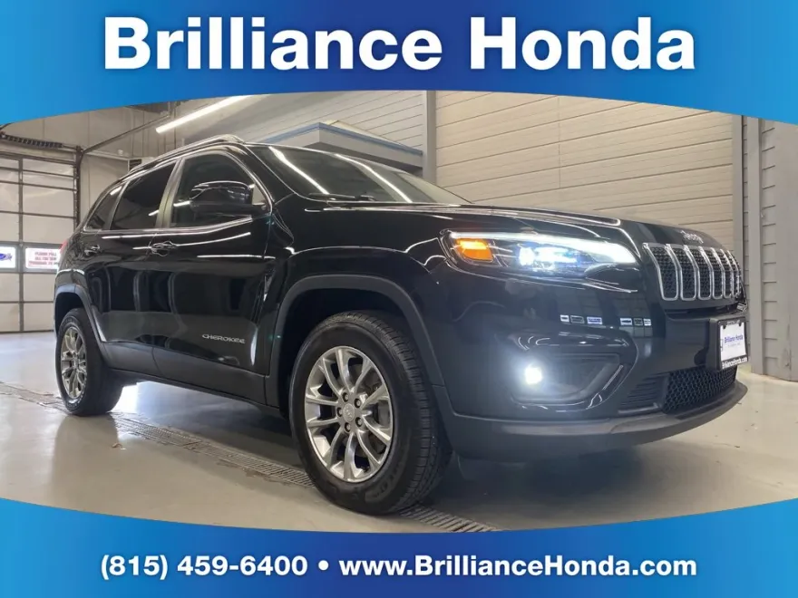 2019 Jeep Cherokee Latitude photo 1