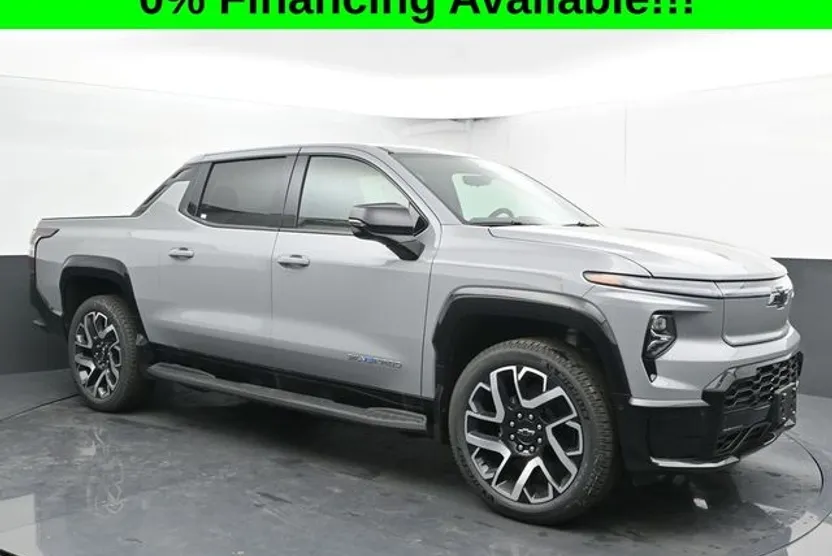 2025 Chevrolet Silverado EV RST photo 1