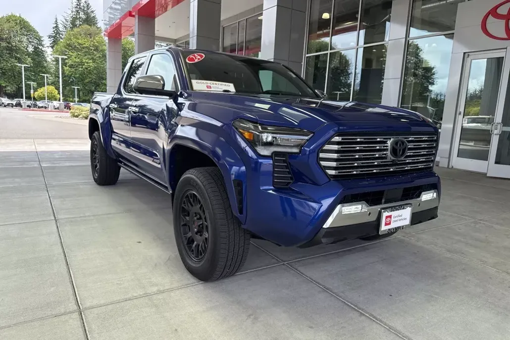 2024 Toyota Tacoma Limited 4x4 photo 1