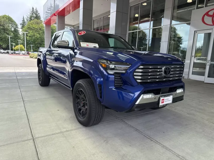 2024 Toyota Tacoma Limited 4x4 photo 1
