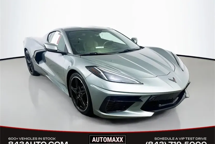 2023 Chevrolet Corvette Stingray 2LT photo 1