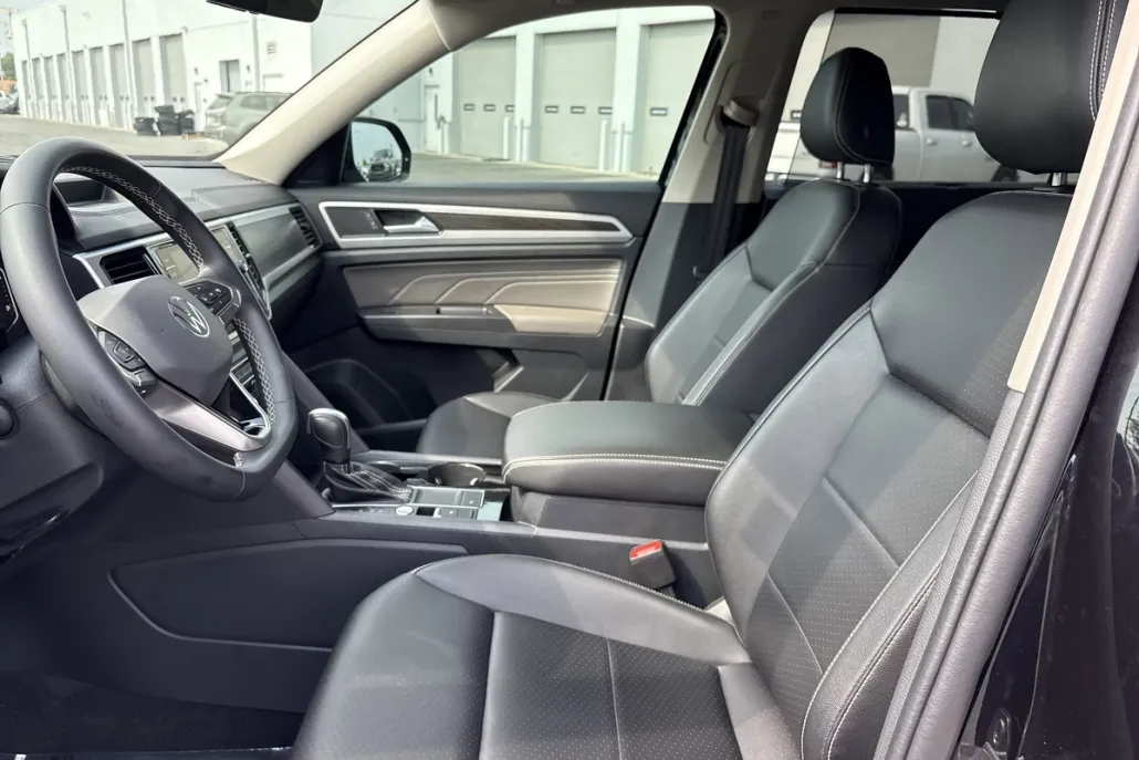 2022 Volkswagen Atlas V6 SE Technology photo 1
