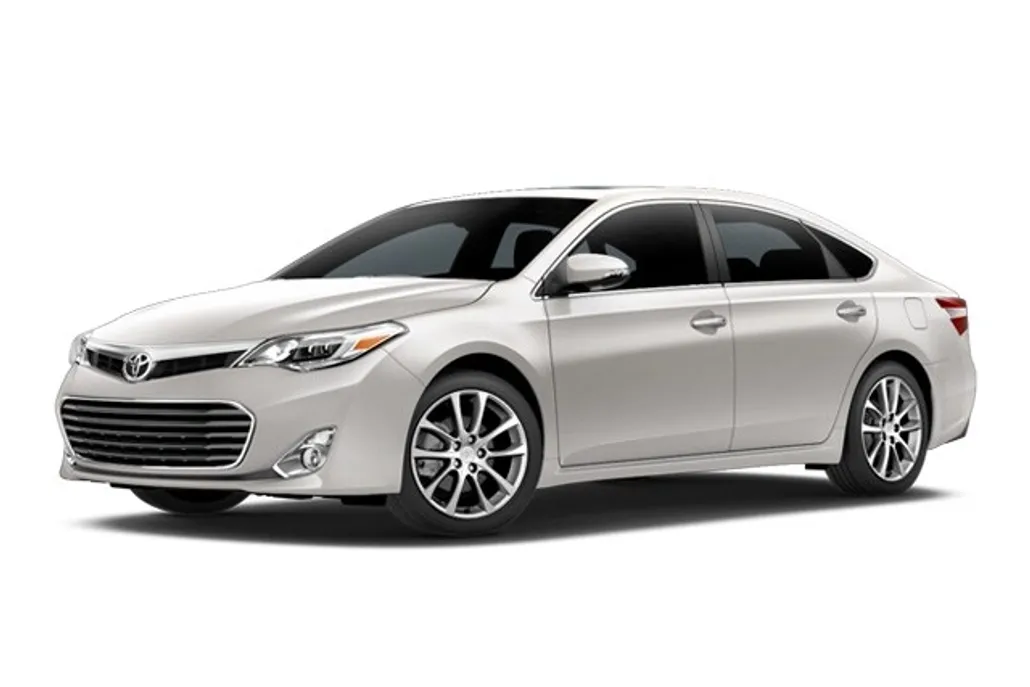 2015 Toyota Avalon Limited photo 1