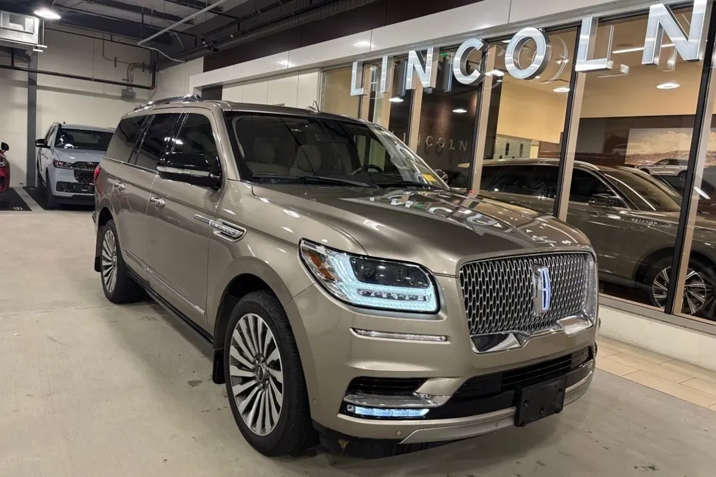 2019 Lincoln Navigator Reserve photo 1