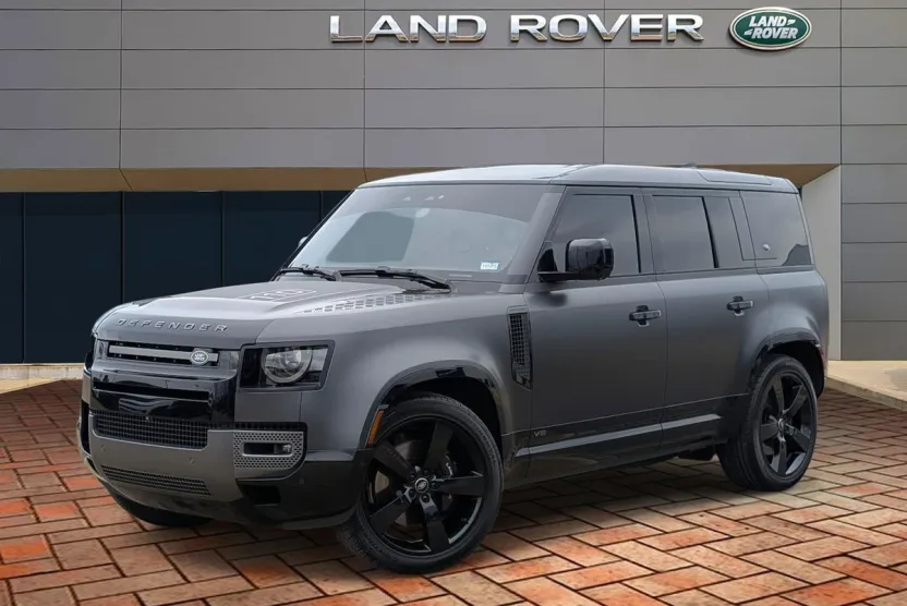 2024 Land Rover Defender Carpathian Edition photo 1