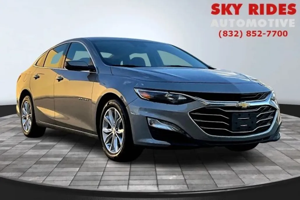 2023 Chevrolet Malibu 1LT photo 1