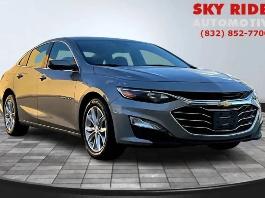 2023 Chevrolet Malibu 1LT photo 1
