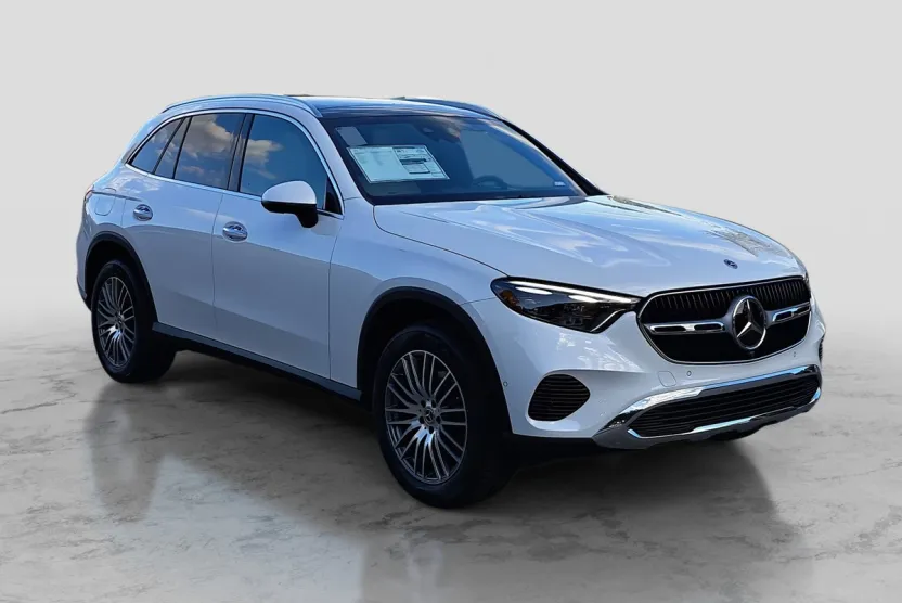 2026 Mercedes Benz GLC 300 4MATIC photo 1