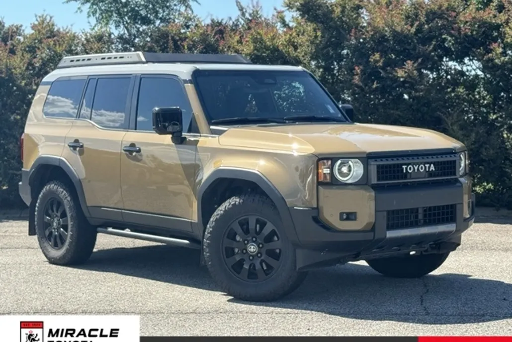 2024 Toyota Land Cruiser Base photo 1