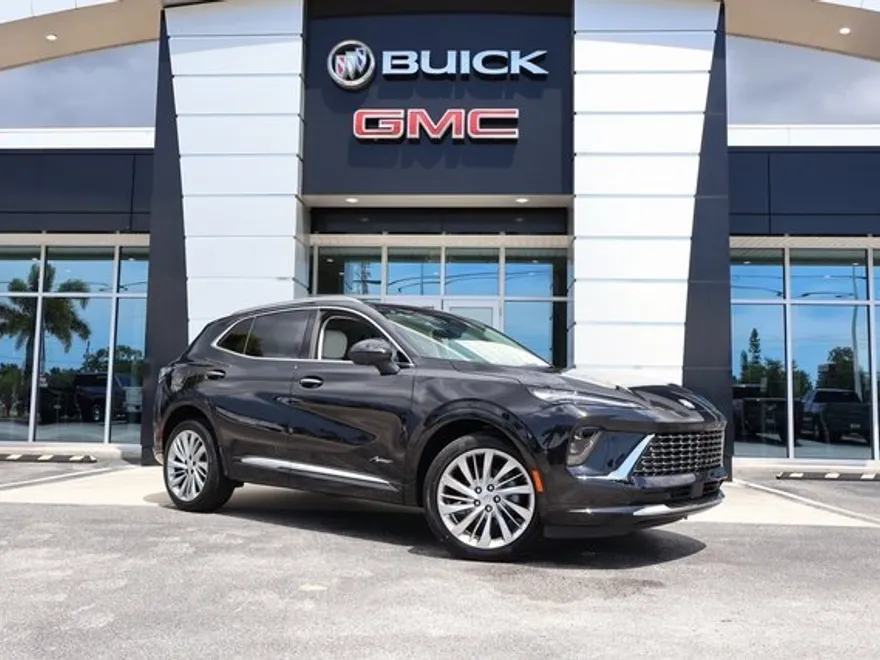 2025 Buick Envision Avenir photo 1