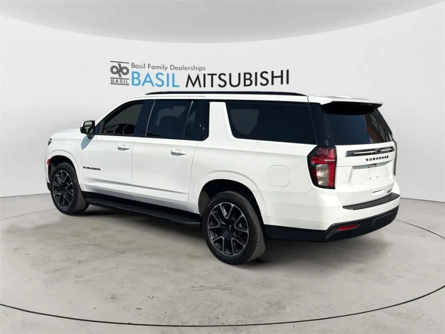 2021 Chevrolet Suburban RST photo 1
