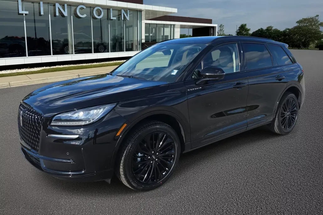 2026 Lincoln Corsair Premiere photo 1