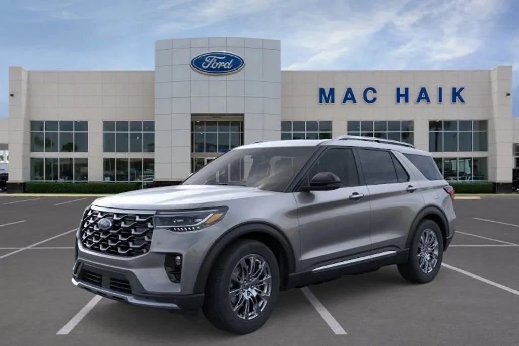 2025 Ford Explorer Platinum photo 1