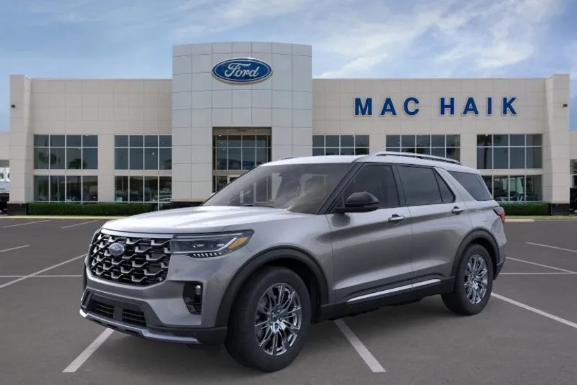2025 Ford Explorer Platinum photo 1