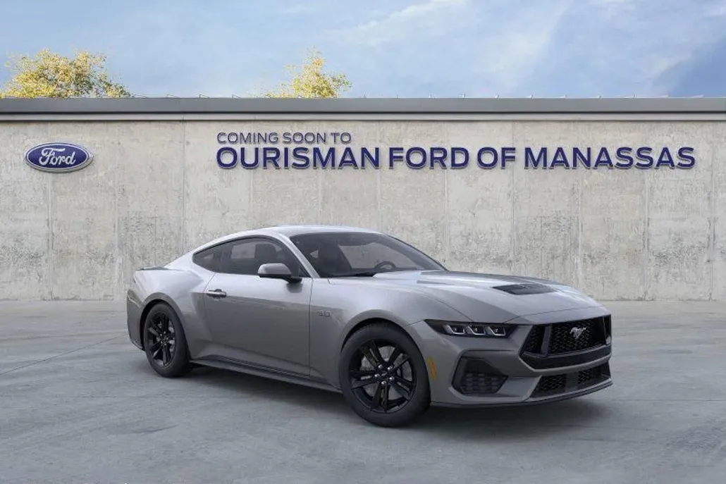 2025 Ford Mustang GT photo 1