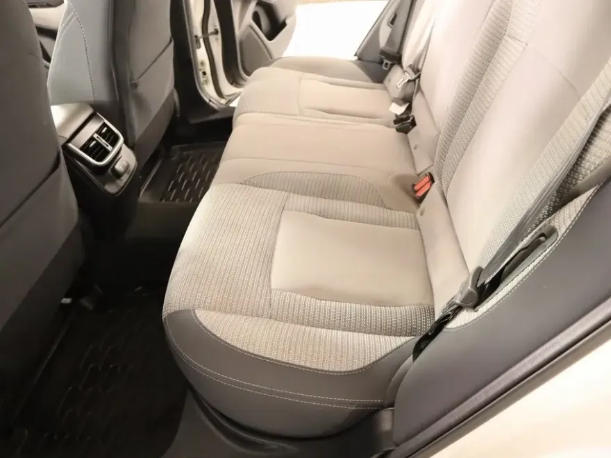 2022 Subaru Outback Premium photo 1