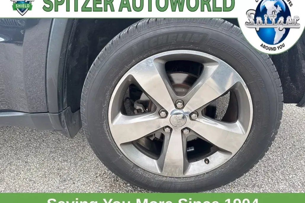 2016 Jeep Grand Cherokee Limited photo 1