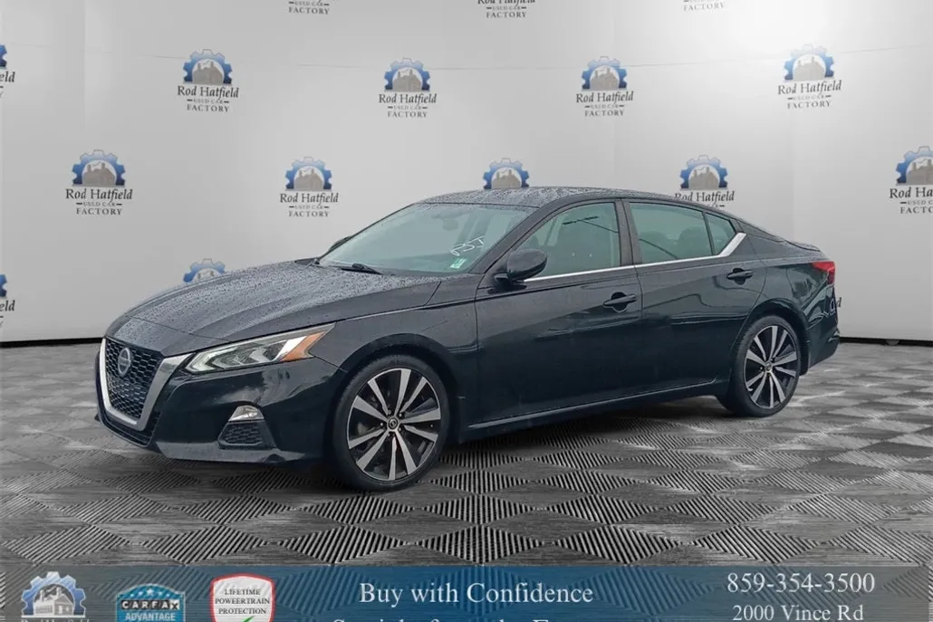 2019 Nissan Altima 2.5 SR photo 1
