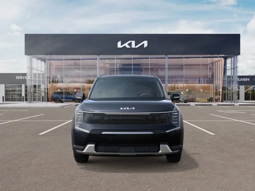 2026 Kia EV9 Light Long Range photo 1