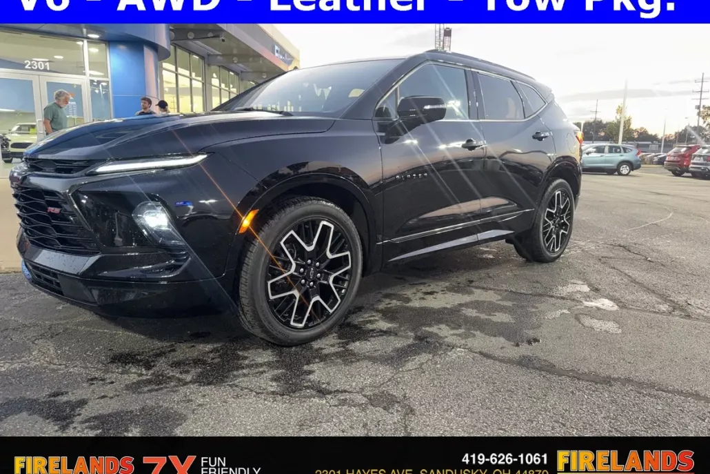 2023 Chevrolet Blazer RS photo 1