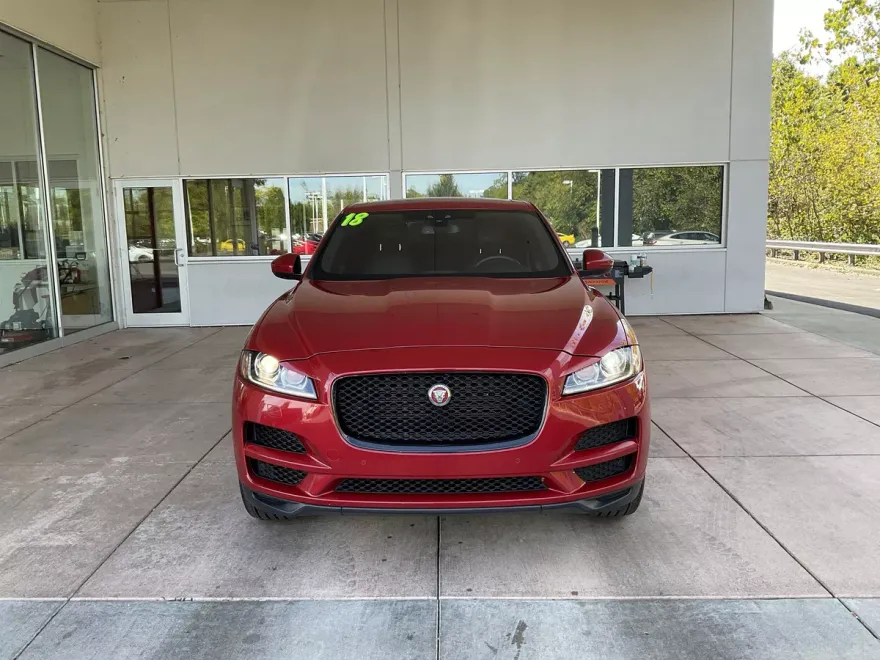 2018 Jaguar F-PACE Premium photo 1