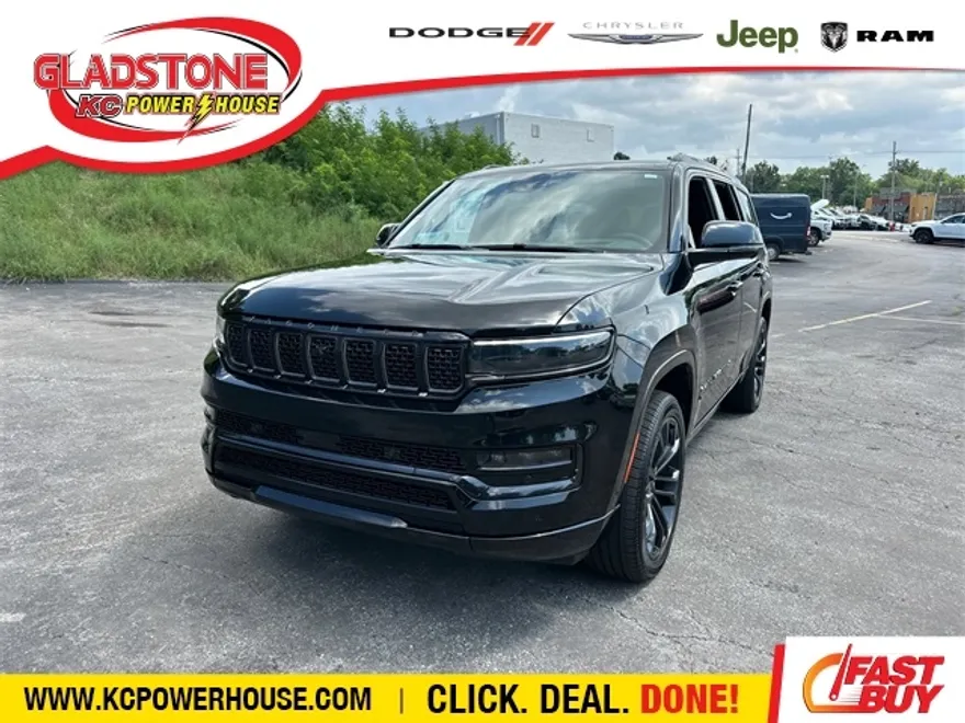 2024 Jeep Grand Wagoneer II photo 1